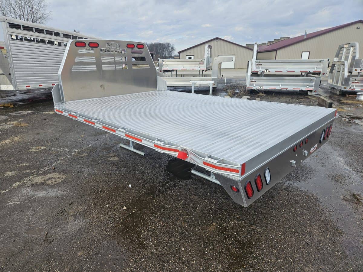 98" x 136" MX Model Dual Rear Wheel 84" Chassis Aluminum Flatbed - Image 2