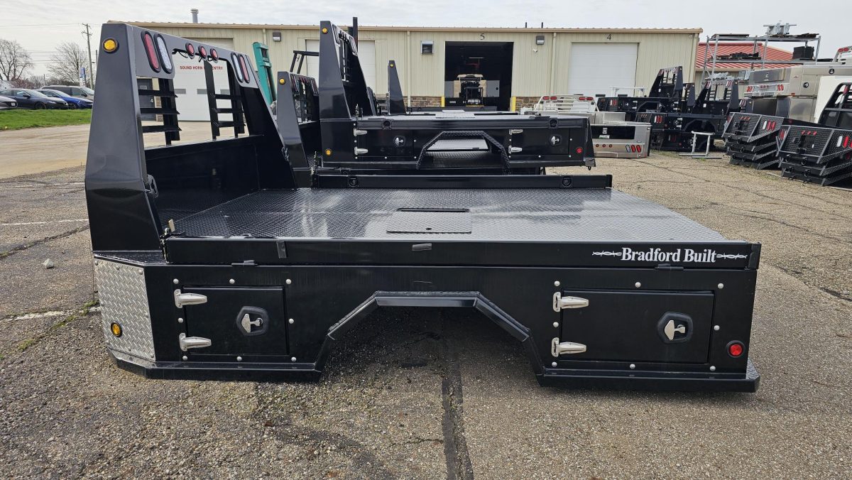 96" x 112" Bradford Built 4-box Utility Steel Flatbed Skirted 60" Chassis - Image 2