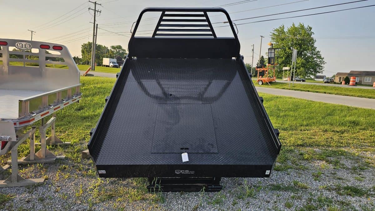 87" X 106" C5, 56N, South Fork Steel Dumping Flatbed, Single Rear Wheel, Long Bed - Image 3