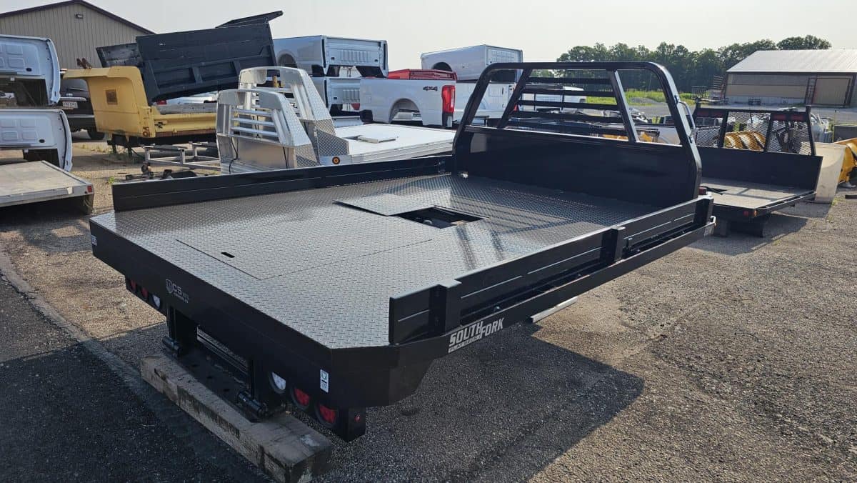 96" X 110" C5, 60W, South Fork Steel Dumping Flatbed, Dual Rear Wheel, 60 Chassis. - Image 2