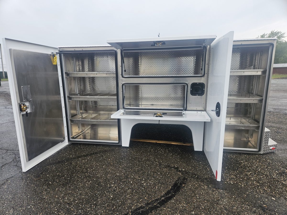 98" X 110" HSB DRW 60" Chassis, Aluminum - Image 5