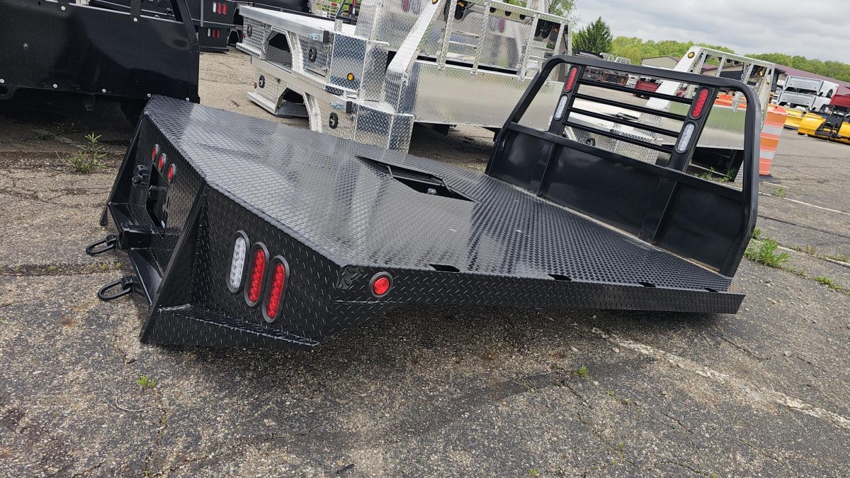 96" x 103" Bradford Built Mustang, Dual Rear Wheel, Long Bad - Image 2