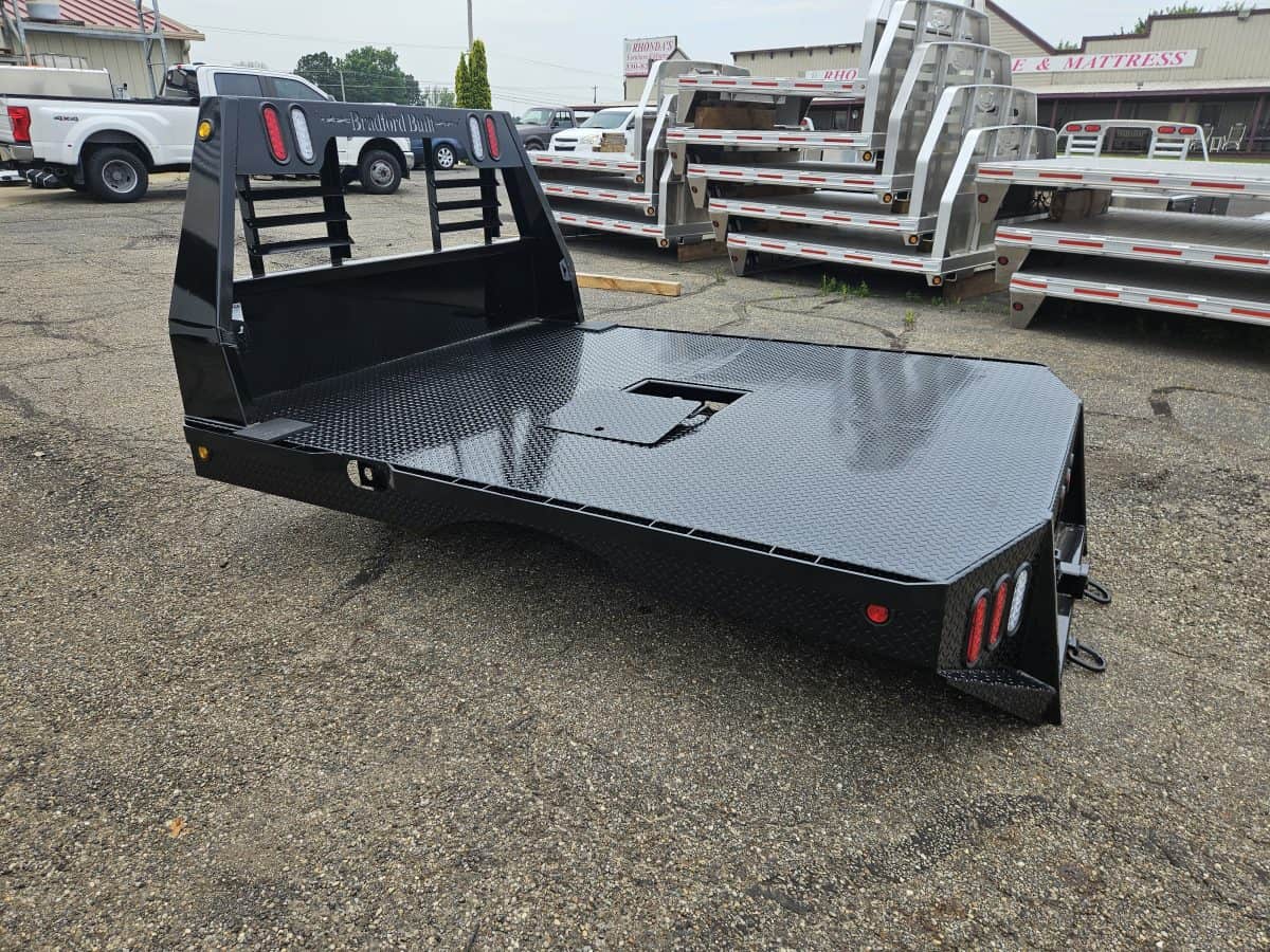 80" x 103" Bradford Built Cattleman Steel Flatbed - Image 4