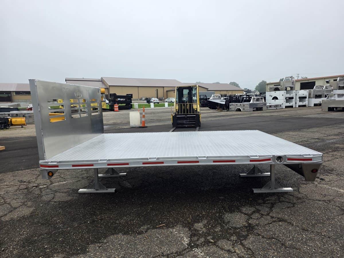 98" x 144" BX Model Dual Rear Wheel 84" Chassis Aluminum Flatbed w/ Square Style Headboard. - Image 5