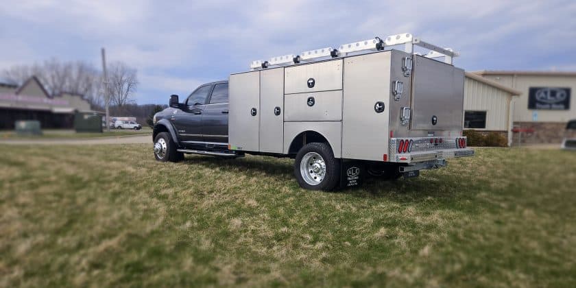 Choosing the Best Truck Bodies for Contractors: Landscape, Excavation & Construction Crews