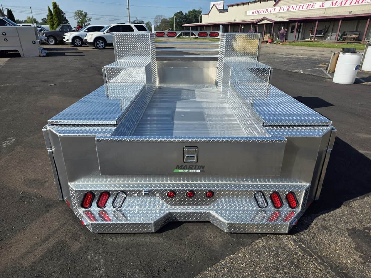 98" x 134" GNSB  Dual Rear Wheel 84" Chassis w/ 57" Front Box - Image 3