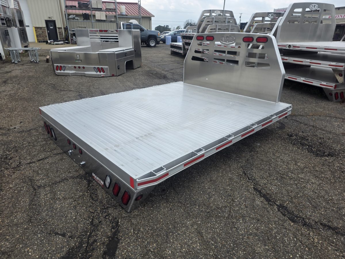 98" X 112" MX Model, Dual Rear Wheel, 60" C/A, w/ Squared Front Corners, Aluminum Flatbed - Image 5